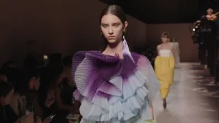 GIVENCHY HAUTE COUTURE SPRING SUMMER 2020 FASHION SHOW