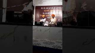 jugandeep udasin playing tabla in kirtan