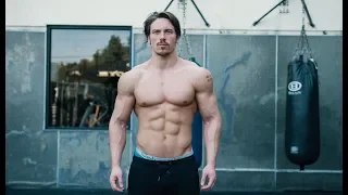 The Single Best Exercise for a Great Upperbody (Hollywood Physique)