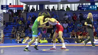 1/8 GR - 60 kg: S. KIM (KOR) v. T. TOEROEK (HUN)