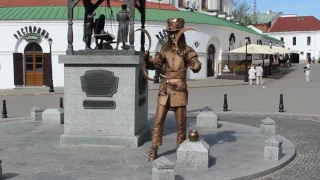 Живая статуя Минск 2017