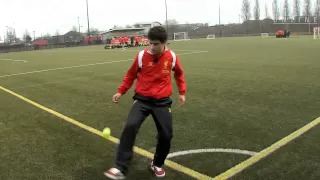 Coutinho takes Keepy Uppy Challenge