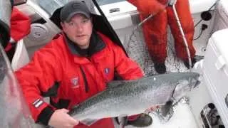 A day in paradise chinook salmon fishing in BC on the Seaswirl Striper - FishinBC.COM: