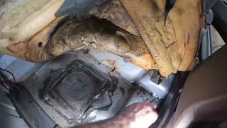 Welding BMW Jacking Points (E34}