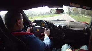 quasi incidente  a maranello prova  ferrari 430 scuderia  a 300km/h un miracolo.