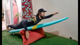 Débuter en surf - Comment ramer efficacement sur sa planche ?