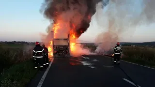 CT100.ro Incendiu camion