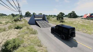 CARS vs SPINNING ROLLER | BeamNG Drive