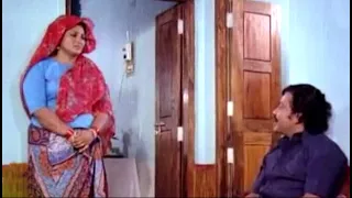 എന്താ ഇങ്ങോട്ടുവരാൻ ഇത്ര മടി, അവിടെ വല്ല കൊളുത്തും ഇട്ടിട്ടുണ്ടോ| Vilkkanundu Swapnangal Movie Scene