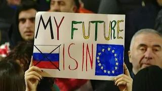 Georgia: thousands protest despite controversial bill scrapped | AFP