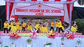 Love you Zindagi 
        Dance performed by class L.K.G.