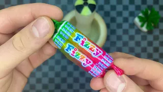 HISSING ON THE TONGUE! ☆ What happens if you crush colorful fruit candy "Fizzy PEZ"? | ASMR #17 (0+)