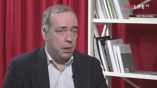 Украинский народ находится в состоянии невроза, - Александр Мартыненко