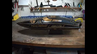 Proboat Recoil 2 running 4s with stock then upgraded prop - fast!