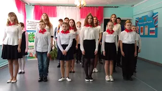 Песня "Было время грозовое"… исполняет "Поющая школа" поселка Муген 23.03.2018 г.