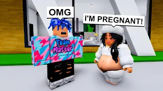Brookhaven, But I Became PREGNANT.. (Brookhaven RP🏡)