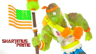 Super7 Ultimates Toxie Radioactive Red Rage Toxic Crusasders Color Change UV Light Figure Review