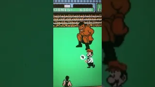 Beating Mike Tyson in Mike Tyson's Punch Out! #Shorts