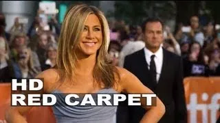 Life of Crime: Jennifer Aniston Signing Autographs and Fashion Shots at the TIFF Premiere|ScreenSlam