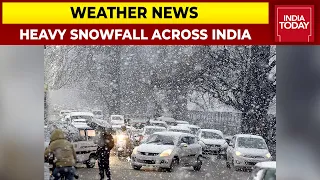 Heavy Snowfall & Road Blockades Across Country; Srinagar, Shimla, Gangotri Receive Massive Snowfall