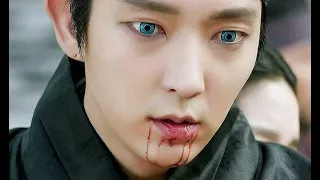 Girl Disguised as a Man Falls in Love with a Vampire🧛‍♂️/ Emotional / Korean Clip / Korean Mix