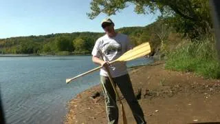 Bent vs Straight Canoe Paddle