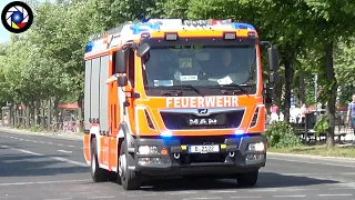 Berlin Fire trucks Responding 🇩🇪 Berliner Feuerwehr Einsatzfahrt