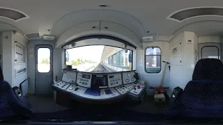 Панорамний вид з кабіни машиніста Київського метро