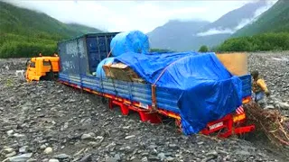 Top10 Extremely CRAZY DANGEROUS Truck Fails & Crossing River 2021