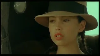 Escena de la película "El amante", música compuesta por José Vicente Fernández.