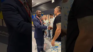 Evander Holyfield wishes Usyk luck moments before Fury fight!