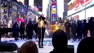 #1(1080P)Mariah Carey "Hero" Rehearsal Before Dick Clark's New Year's Eve performace 2017