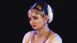 Magic of Story telling through Indian Classical Dance by Sandhya Raju - Kuchipudi Tharangam