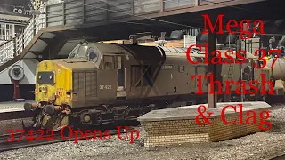 Class 37 - 37422 “Victorious” Making Loads of Noise at York | Mega Thrash and Clag | 19/11/2022