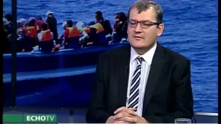 2000 embert küldenének vissza - Echo Tv