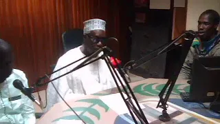 EMISSION_DAARA_FADJTAL_AVEC_CHEIKH_AHMED_TIDJANE_ET_PR_SAMB_05_05_2022_2éme_PARTIE