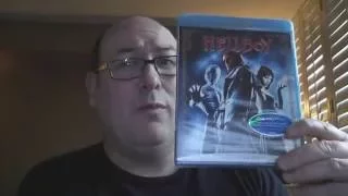 RobVlog - Unboxing the blu-ray of Hellboy