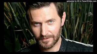 Poetry: Sonnet 116 by William Shakespeare (read by Richard Armitage)