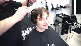 SUPER HAIRCUT - BLONDE PIXIE BOB CUT FOR SHORT CURLY HAIR