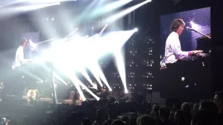 Paul McCartney. Buffalo, NY 10/22/15. Golden Slumbers, Carry That Weight, The End