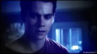 Stiles Hold me now