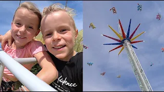 LUAN & LUCiLLA GAAN iN MEGA HOGE ZWEEFMOLEN OP DE KERMiS | Bellinga Short #245