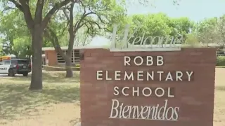 Gunman kills 19 children, 2 adults at Texas elementary school