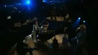 Amy Lee- Live Legends and Lyrics (Bring me to Life)