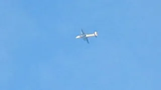 смотреть в наушниках!!! звук бомба!!! самолёт Ил-38 на эшелоне