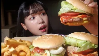 수제버거 햄버거 먹방🍔BURGER FRIES ONION RINGS MUKBANG :: ASMR KOREAN EATING SOUNDS