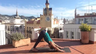 Practica  Ashtanga Yoga para principiantes con Cosmin Yogi