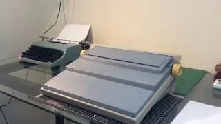 Olivetti ET personal 55 electronic typewriter