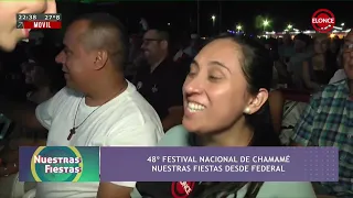 La gente disfruta del Festival Nacional de Chamamé de Federal