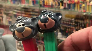 Pez Unboxing - valuable light gray Baloo from Jungle Book, but not in THE book?